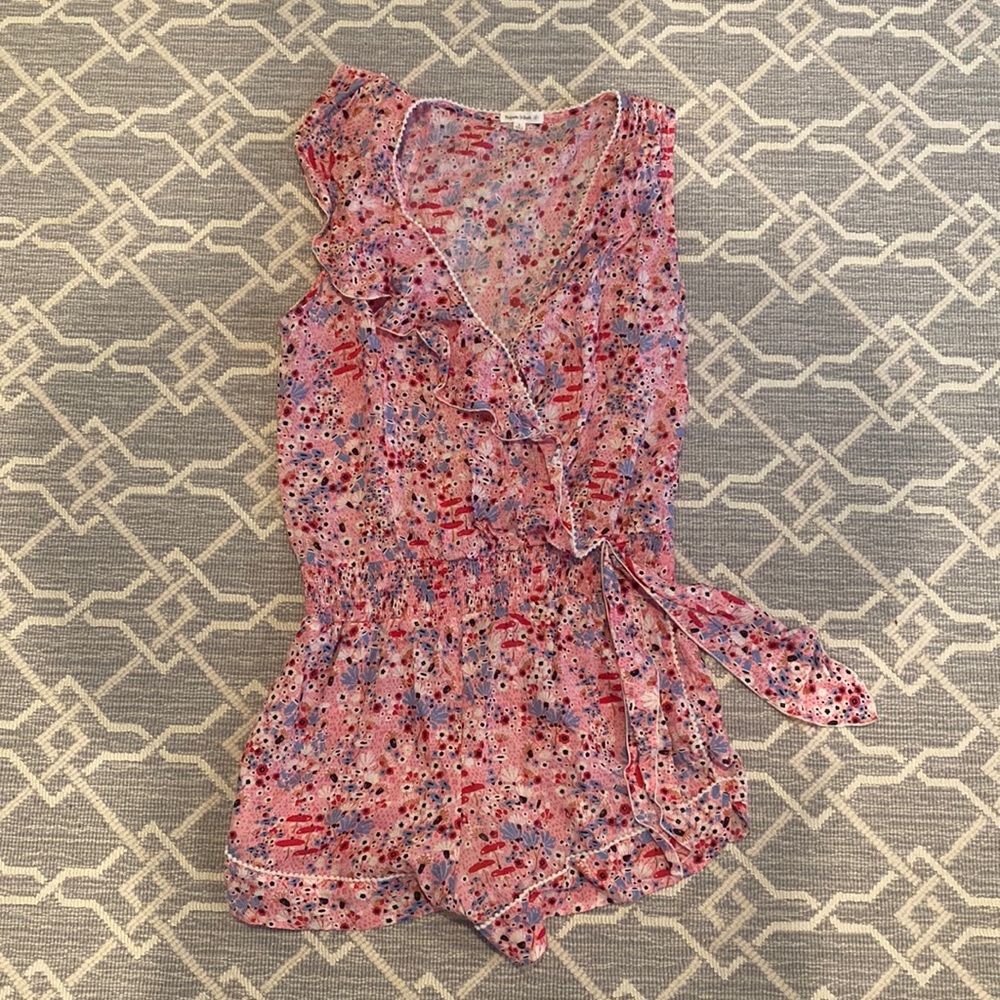 Poupette St Barth short jumper with pockets. Size womens small